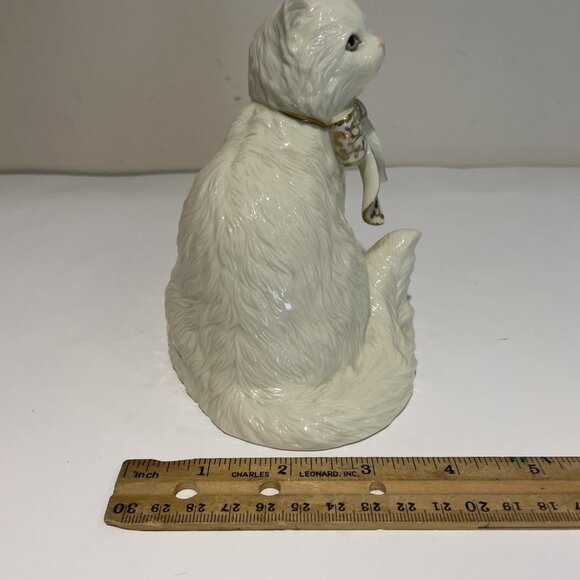 LENOX Sitting Pretty Cat Kitten Figurine 24kt Gold Accented Bow Retired - Picture 10 of 10